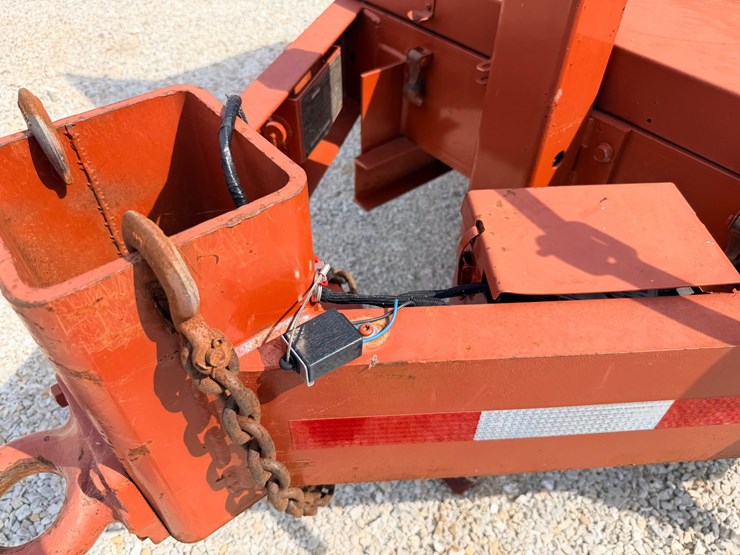 2004-ditch-witch-fx30-image-28