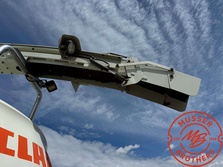2014-claas-jaguar-970-image-75
