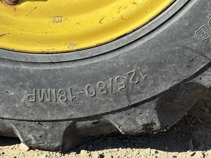john-deere-6410-image-28