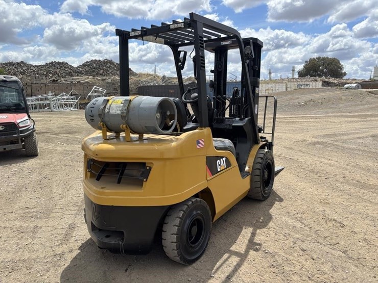 caterpillar-gp30n-image-3