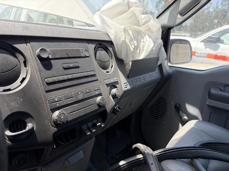 2012-ford-f250-sd-image-14