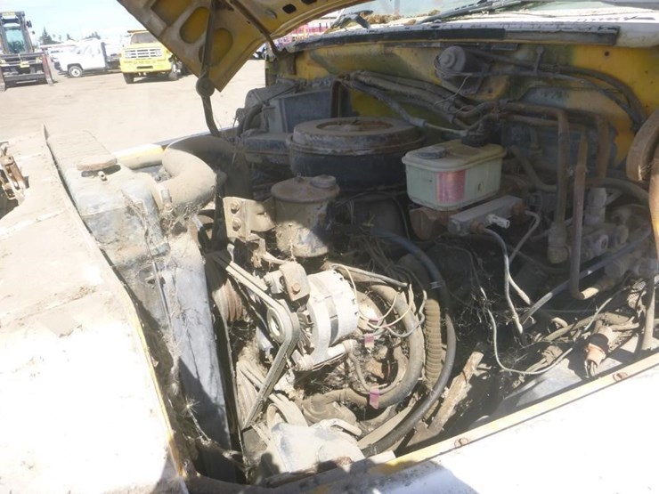 2009-ford-f800-image-12