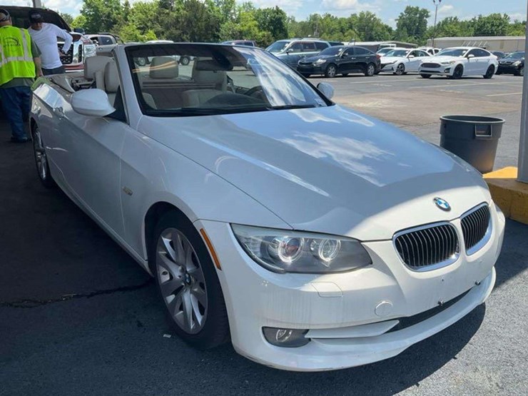 2013-bmw-328i-2-dr-convertible,-image-1