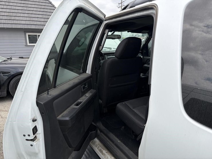 2009-ford-expedition-el-xlt-image-12