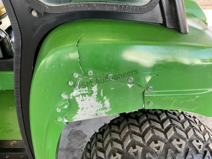 john-deere-gator-hpx-image-18