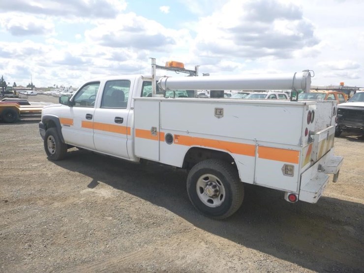 2003-chevrolet-2500-image-4