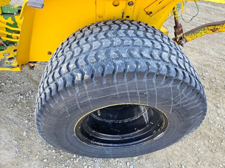 john-deere-650-image-17