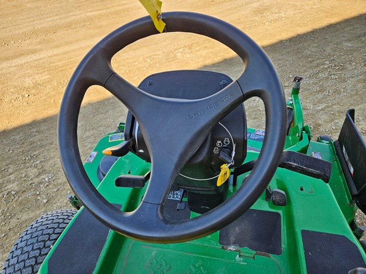john-deere-1550-image-21
