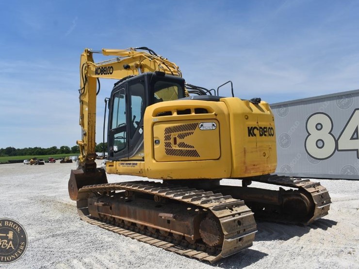 2014-kobelco-sk260sr-lc-3-image-13