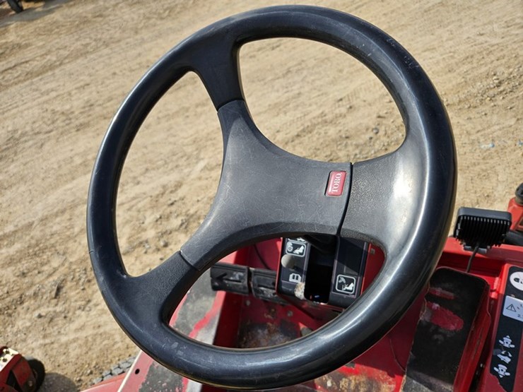 #5037-•-toro-ground-master-4000d-4x4-wide-area-mower-image-19