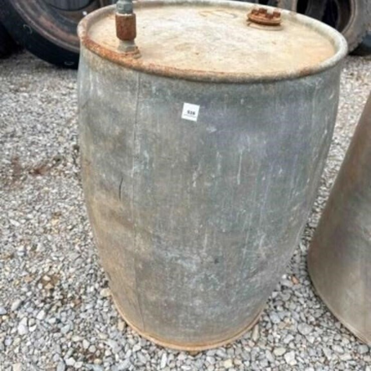 50 GALLON STEEL BARREL