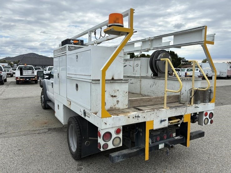 2012-ford-f550-image-4