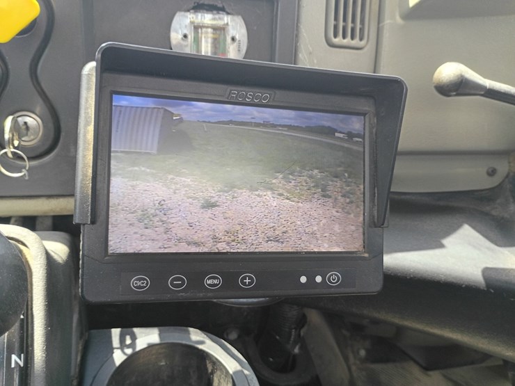 2015-international-durastar-4300-image-52