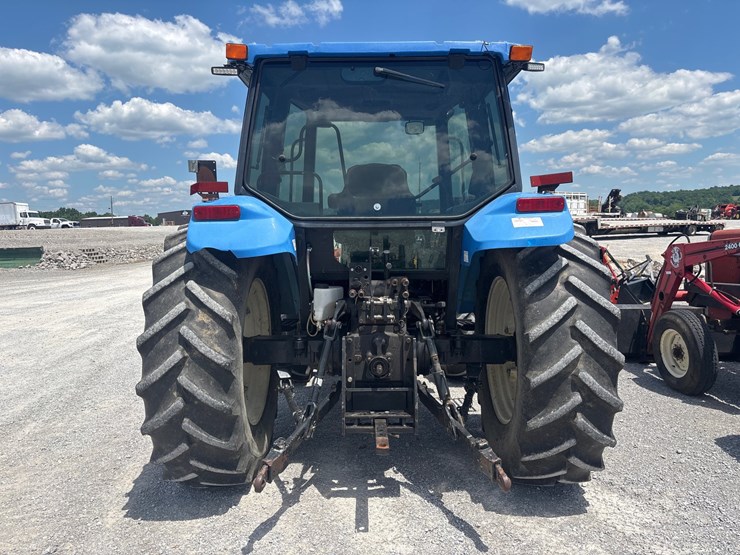 new-holland-tl100a-image-4