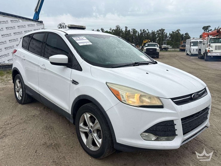 2013-ford-escape-image-2