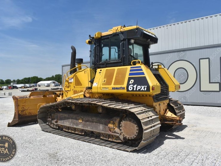 2016-komatsu-d61pxi-24-image-14