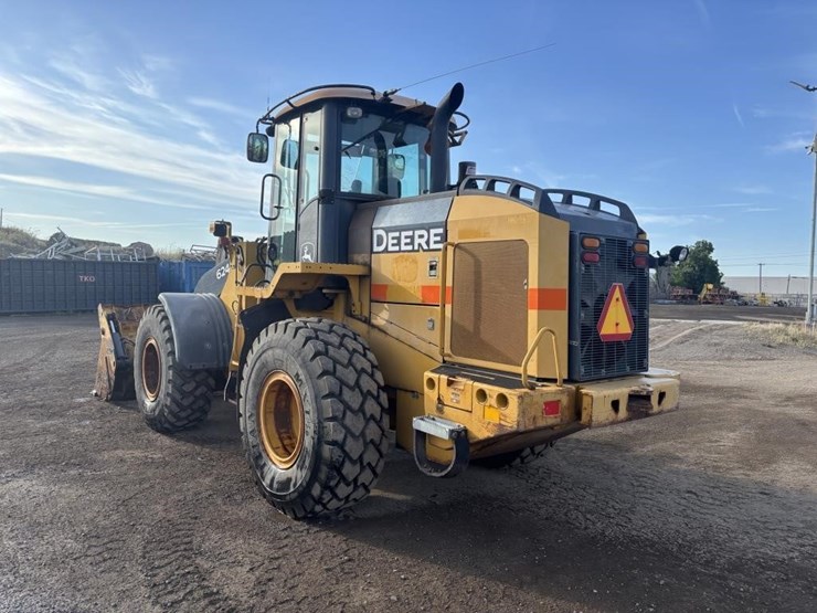 2005-deere-624j-image-4
