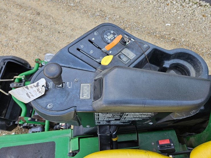 john-deere-8000-image-25