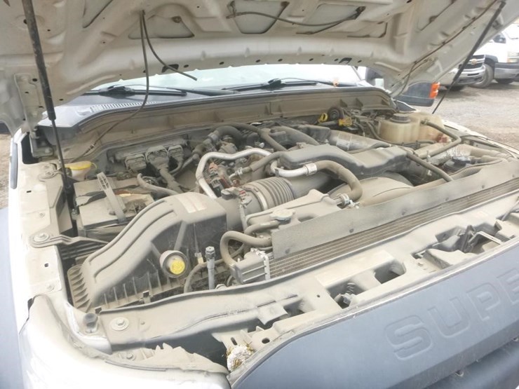 2016-ford-f550-image-13