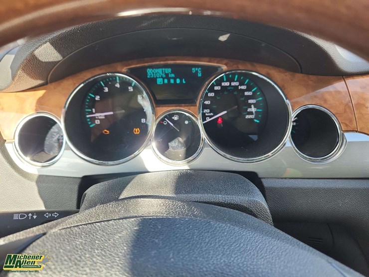 2010-buick-enclave-image-21