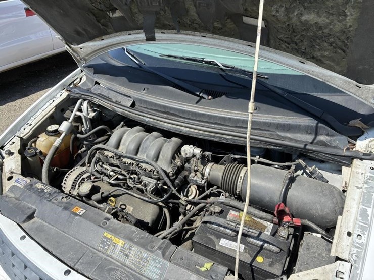 2003-ford-windstar-image-5