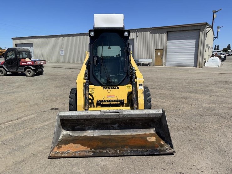 2018-yanmar-s220r-image-6