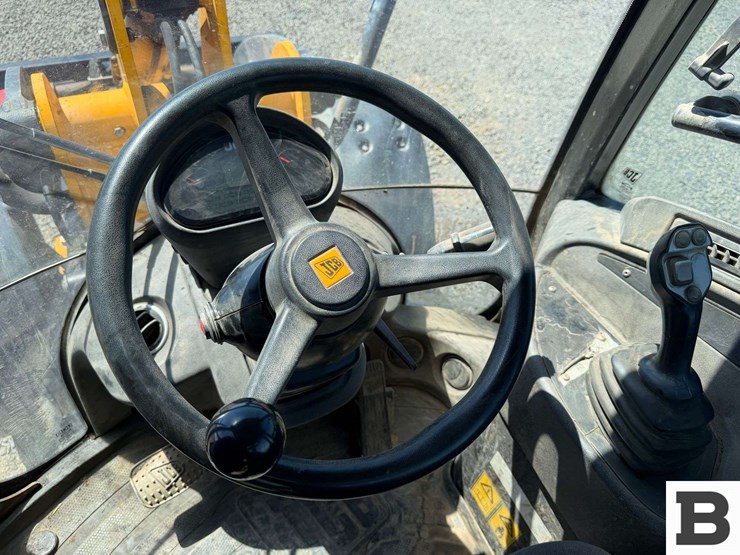 2018-jcb-409-image-50