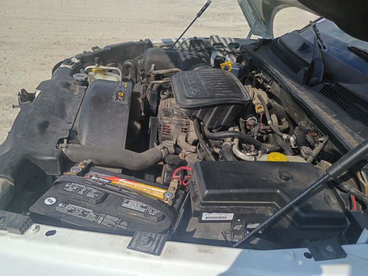 2005-dodge-dakota-image-17