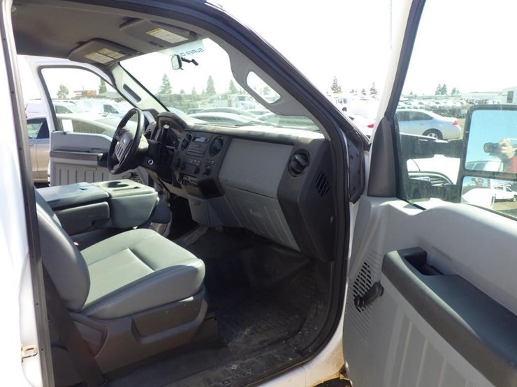 2015-ford-f350-image-6