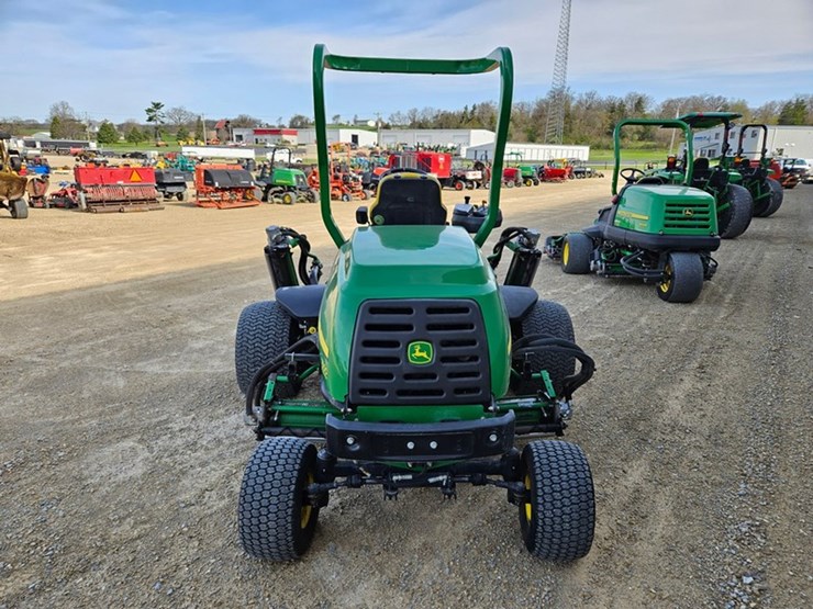 john-deere-7500-image-4