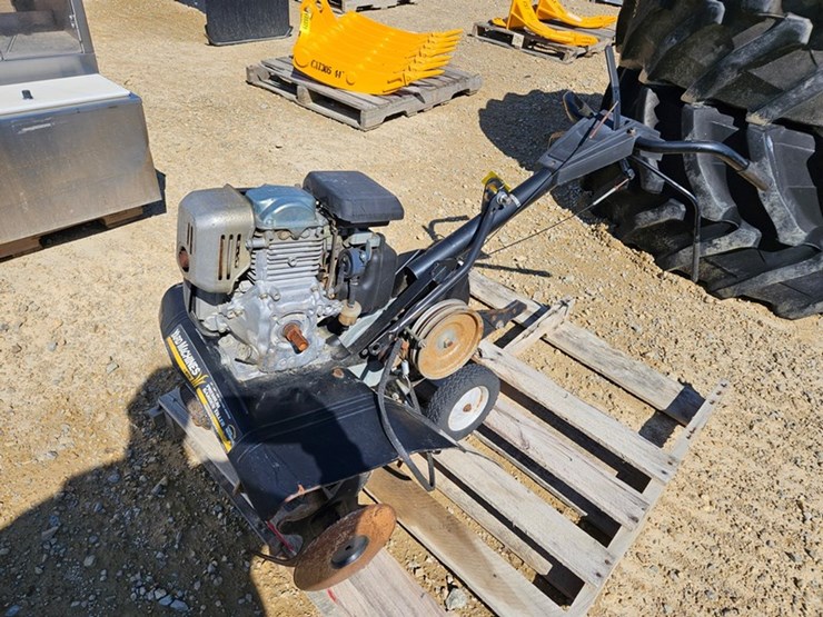 #5048-•-yard-machine-roto-tiller-image-1