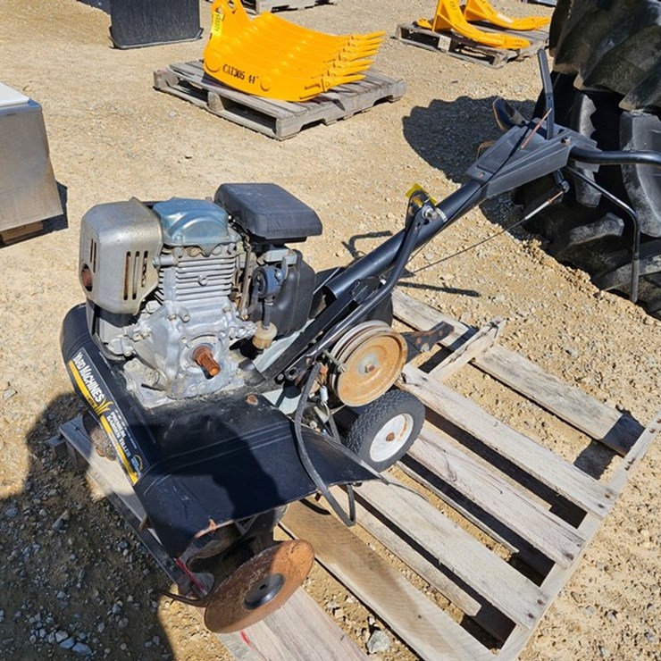 #5048 • Yard Machine Roto Tiller
