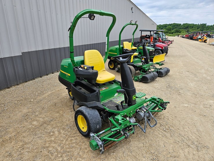 john-deere-2500e-image-7