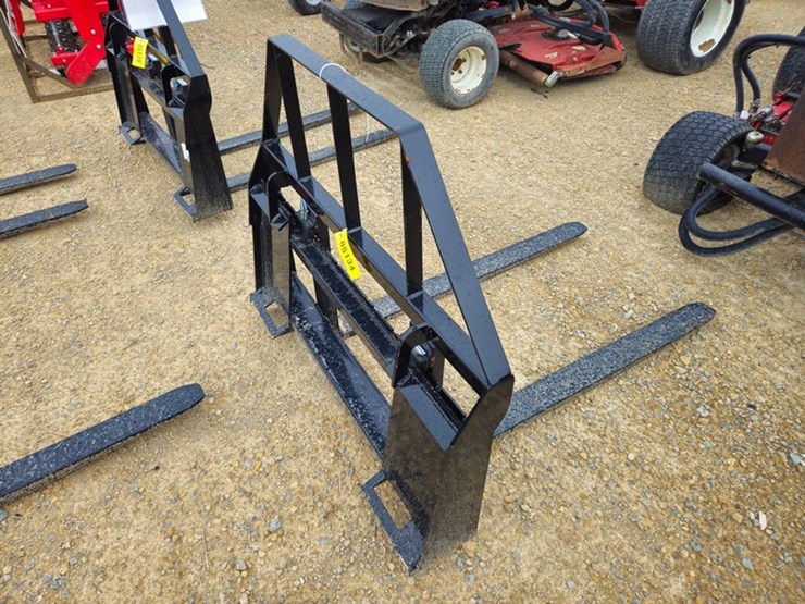 #5134-•-2026-mower-king-sa-48"-pallet-fork-image-5