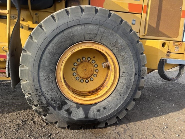 2005-deere-624j-image-20