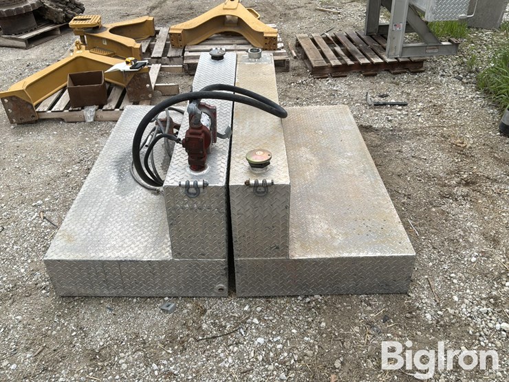 portable-l-shaped-fuel-tanks-image-8