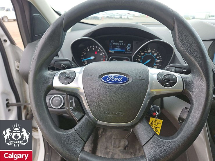 2016-ford-escape-image-18