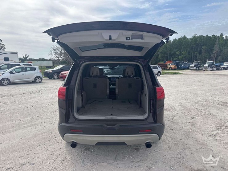 2018-gmc-acadia-image-16