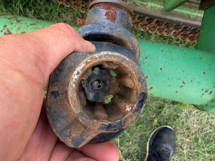 john-deere-10ft-rotary-mower-image-10