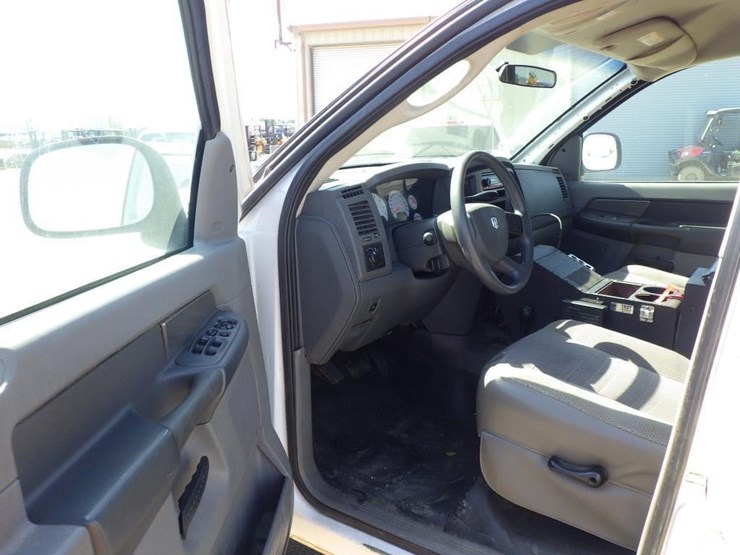 2009-dodge-ram-2500-image-5