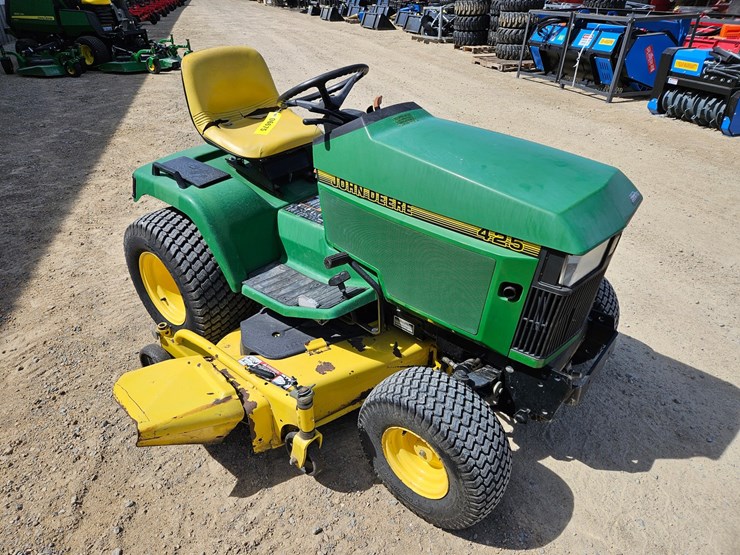 john-deere-425-image-7