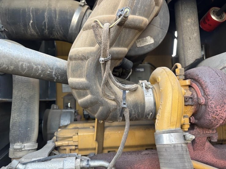 2005-deere-624j-image-62