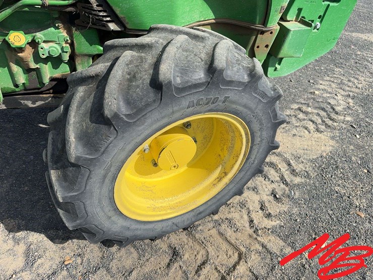 2023-john-deere-5075gn-image-9