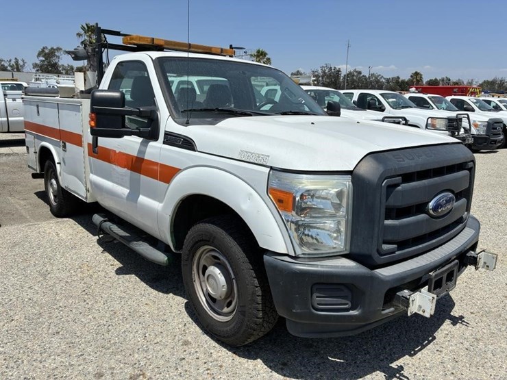 2014-ford-f250-image-2