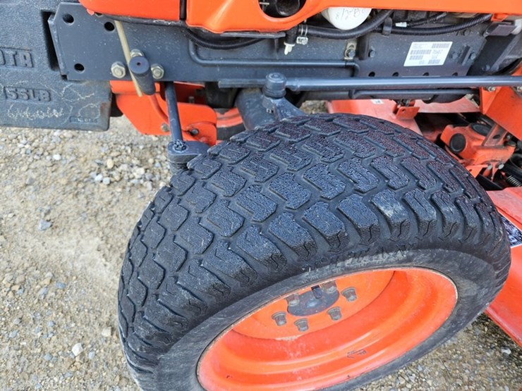 kubota-b7800hst-image-11