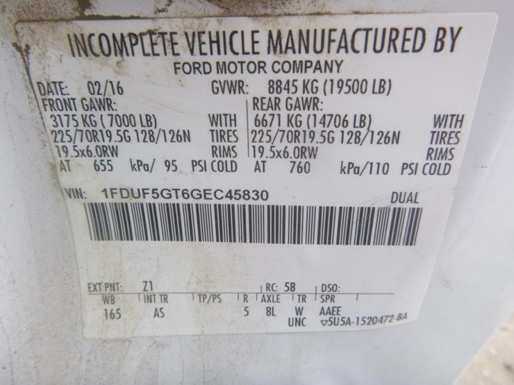 2016-ford-f550-image-18