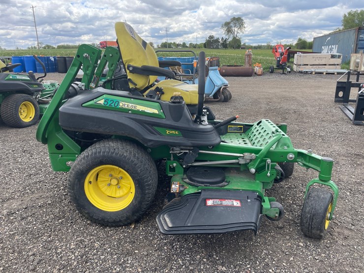 2018-john-deere-z915b-image-4