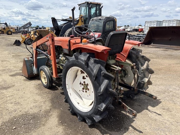 yanmar-ym1900-image-4