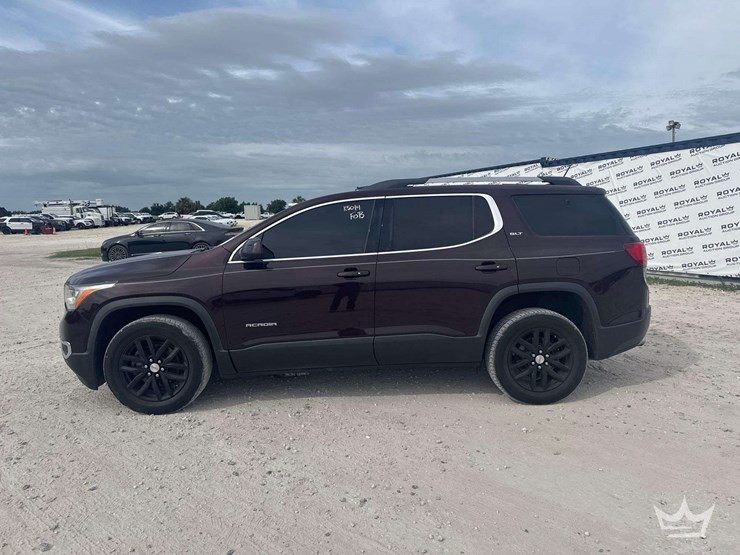2018-gmc-acadia-image-10