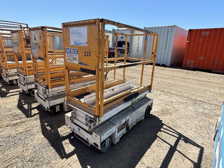 2005-custom-equipment-hb1030-image-1